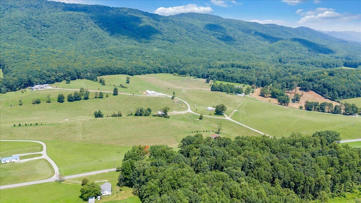 4148 Little Catawba Creek RD - Photo 152