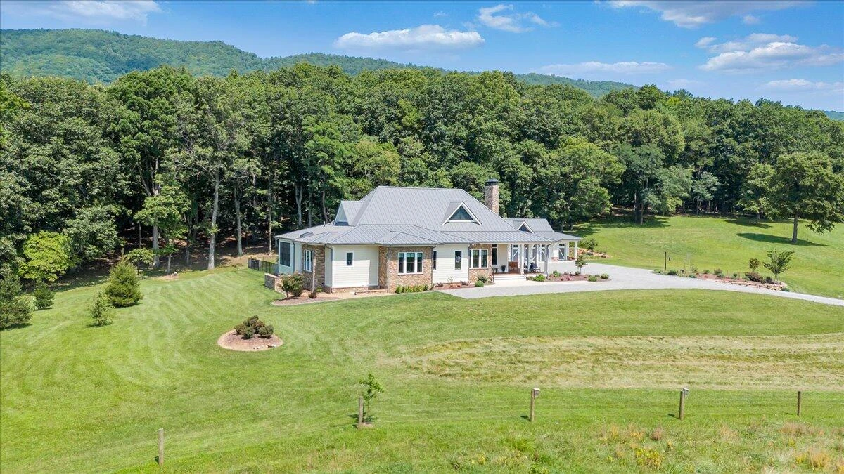 4148 Little Catawba Creek RD - Photo 65