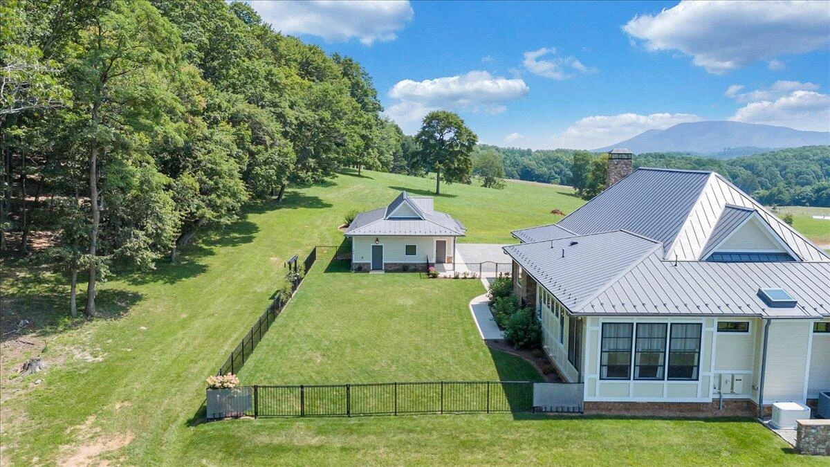 4148 Little Catawba Creek RD - Photo 66