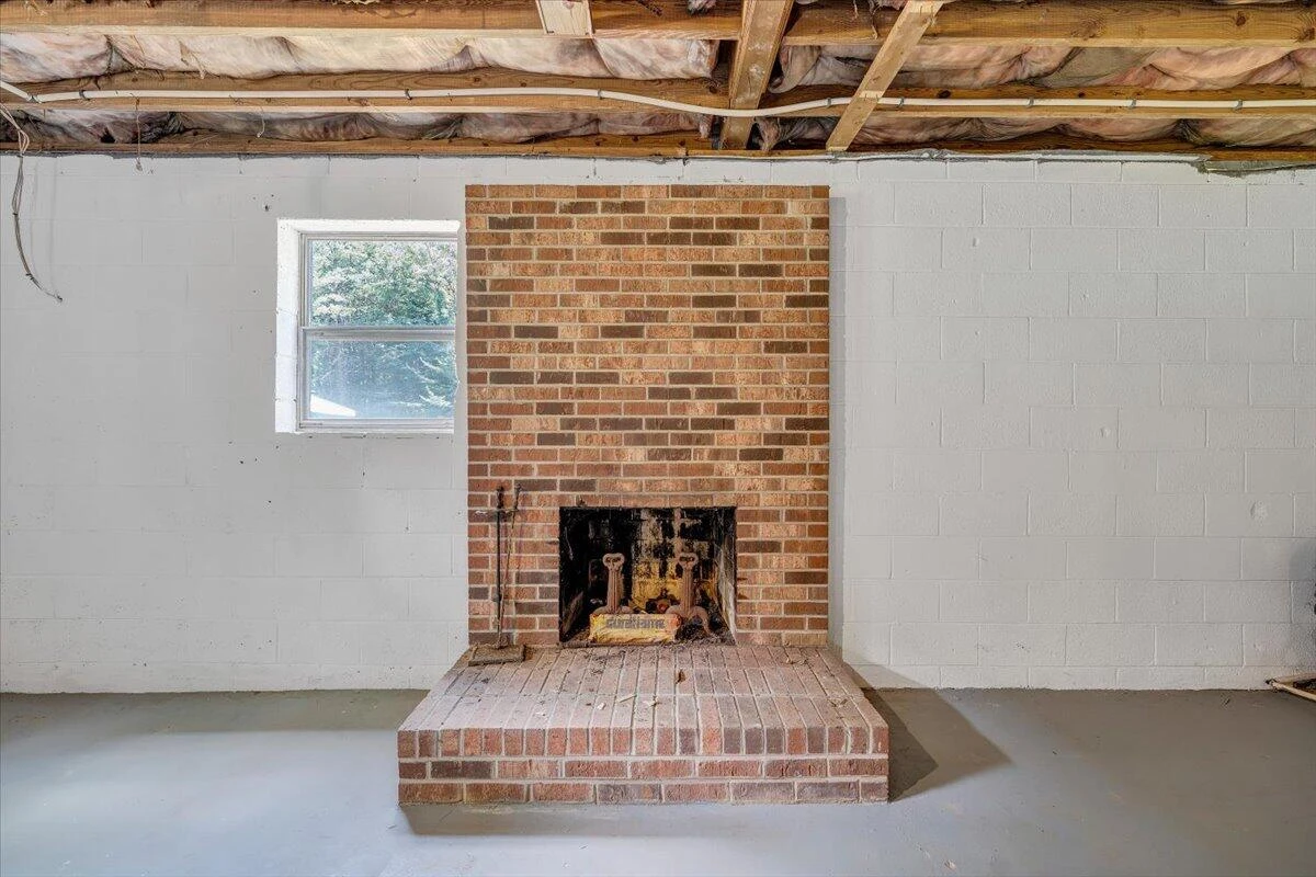 3383 Old Leaksville RD - Photo 30