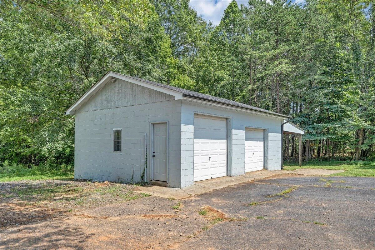 3383 Old Leaksville RD - Photo 39