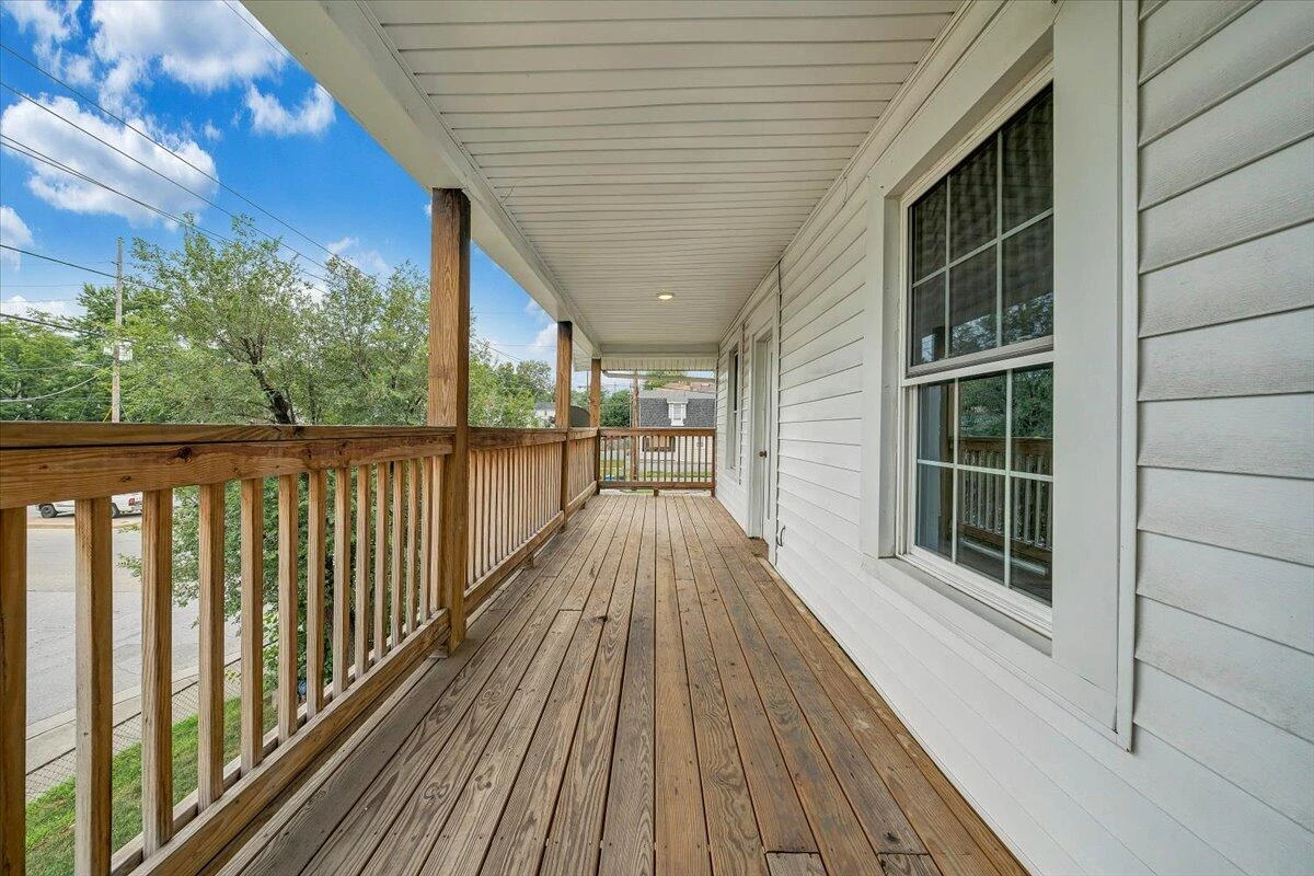 1304 Dale AVE SE - Photo 26