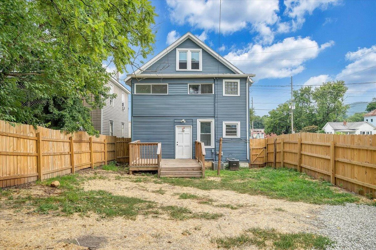 1304 Dale AVE SE - Photo 30