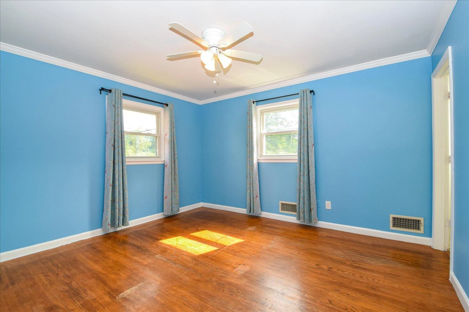 2779 Hillbrook DR - Photo 16