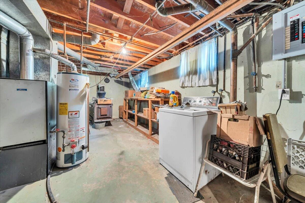 5116 Woodlawn RD NW - Photo 17