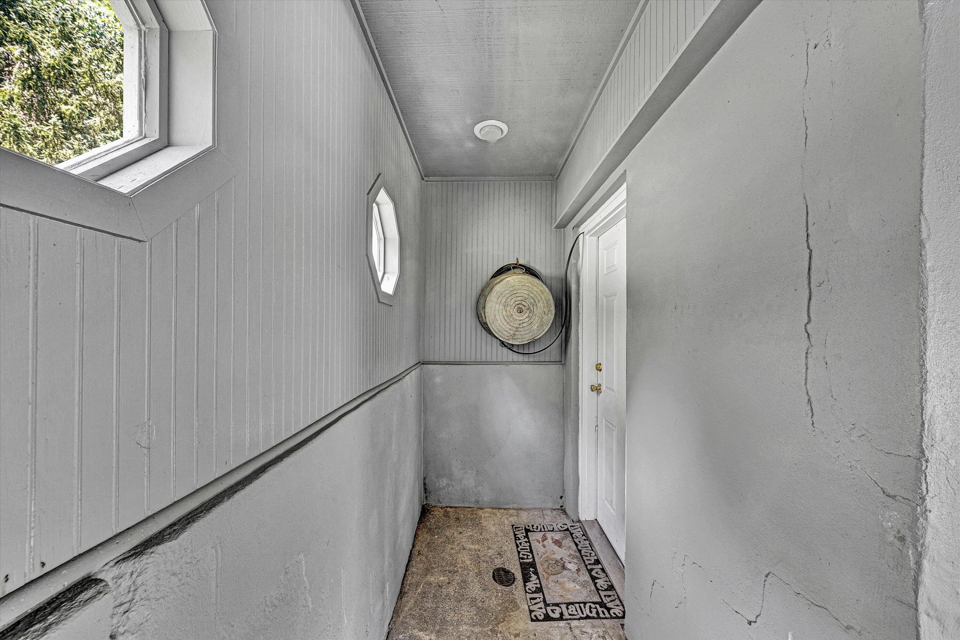 2332 Rutrough RD SE - Photo 23