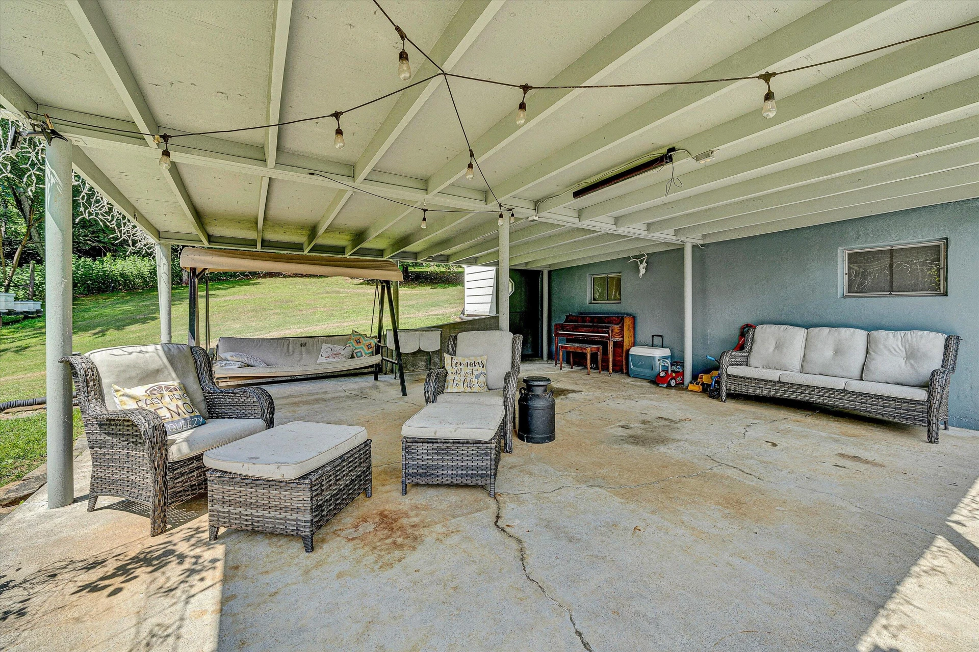 2332 Rutrough RD SE - Photo 24