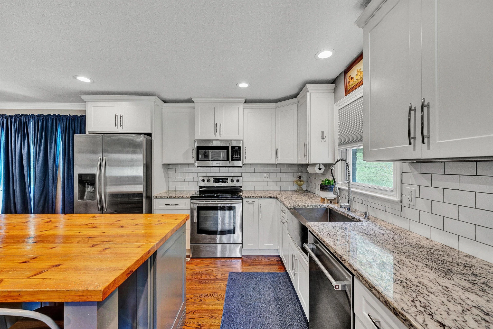 2332 Rutrough RD SE - Photo 6