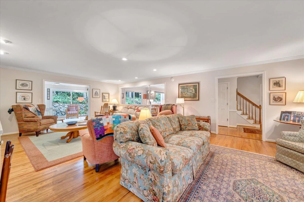 6236 Saddleridge RD - Photo 13