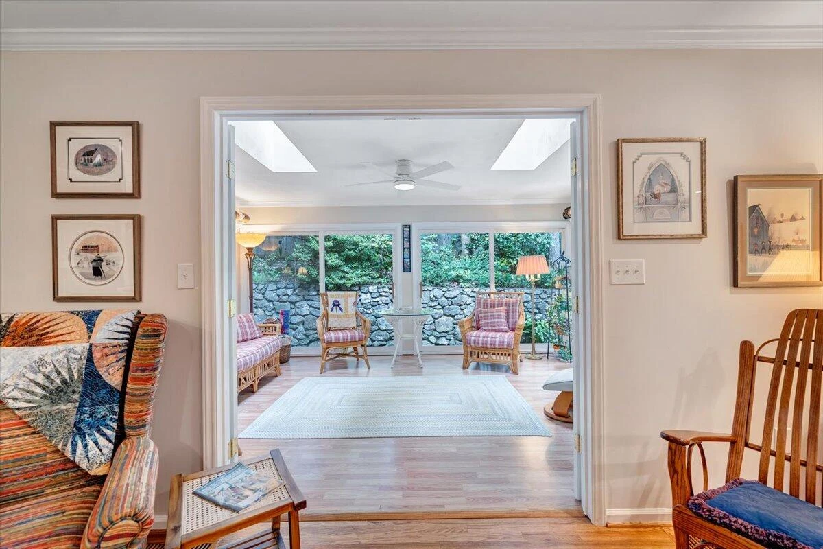 6236 Saddleridge RD - Photo 17