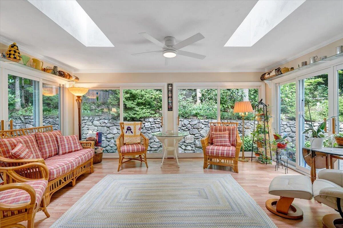 6236 Saddleridge RD - Photo 18