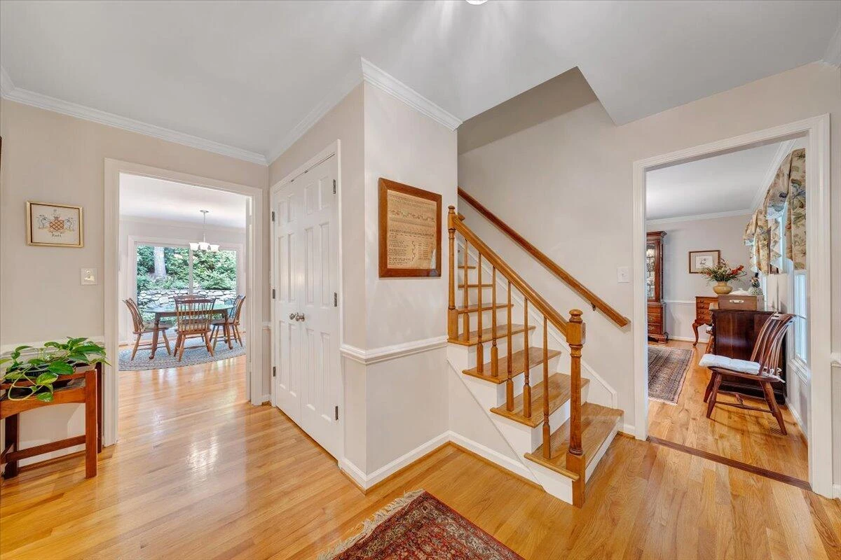 6236 Saddleridge RD - Photo 6