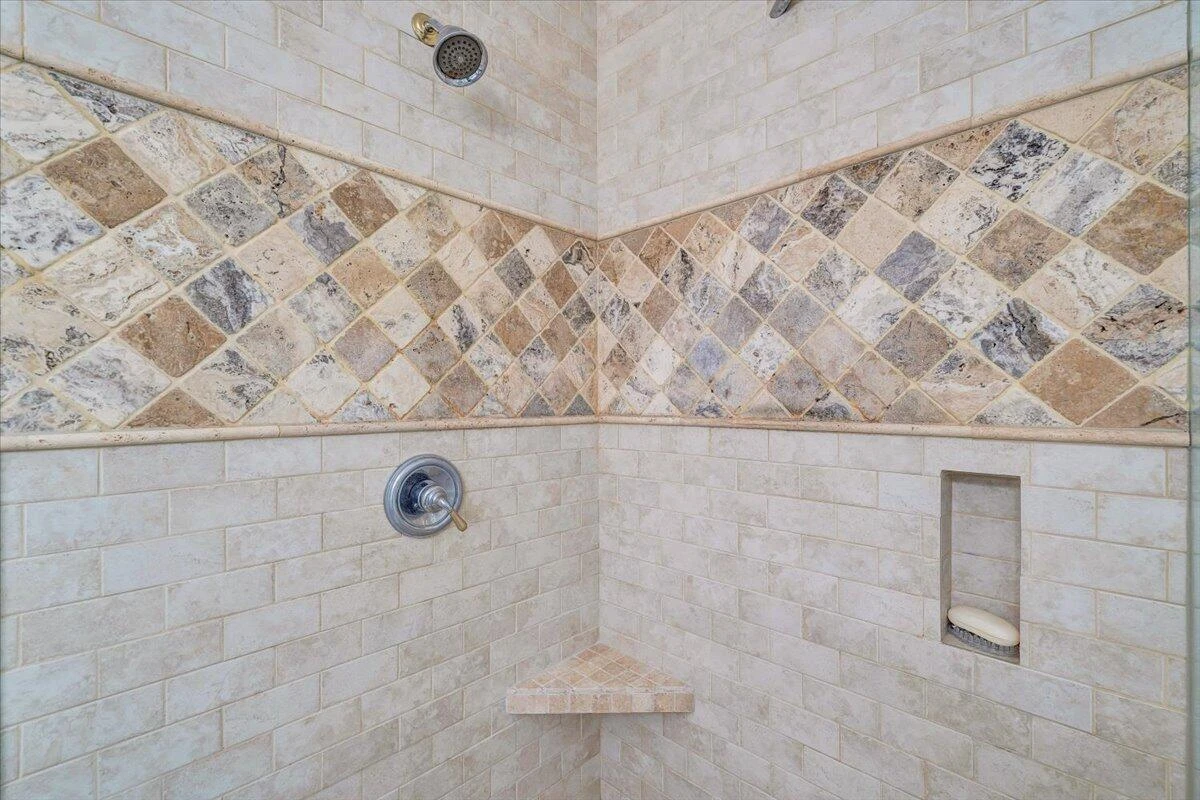 6236 Saddleridge RD - Photo 43