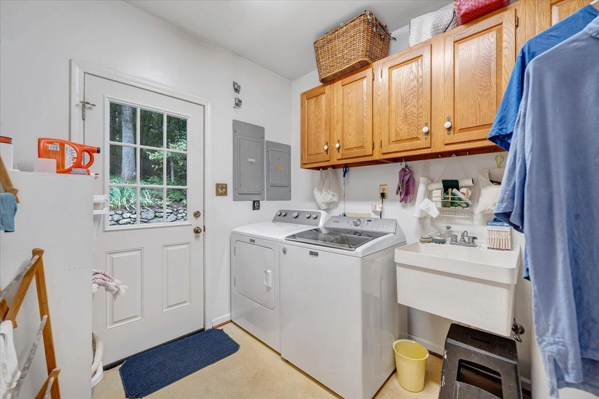 6236 Saddleridge RD - Photo 56