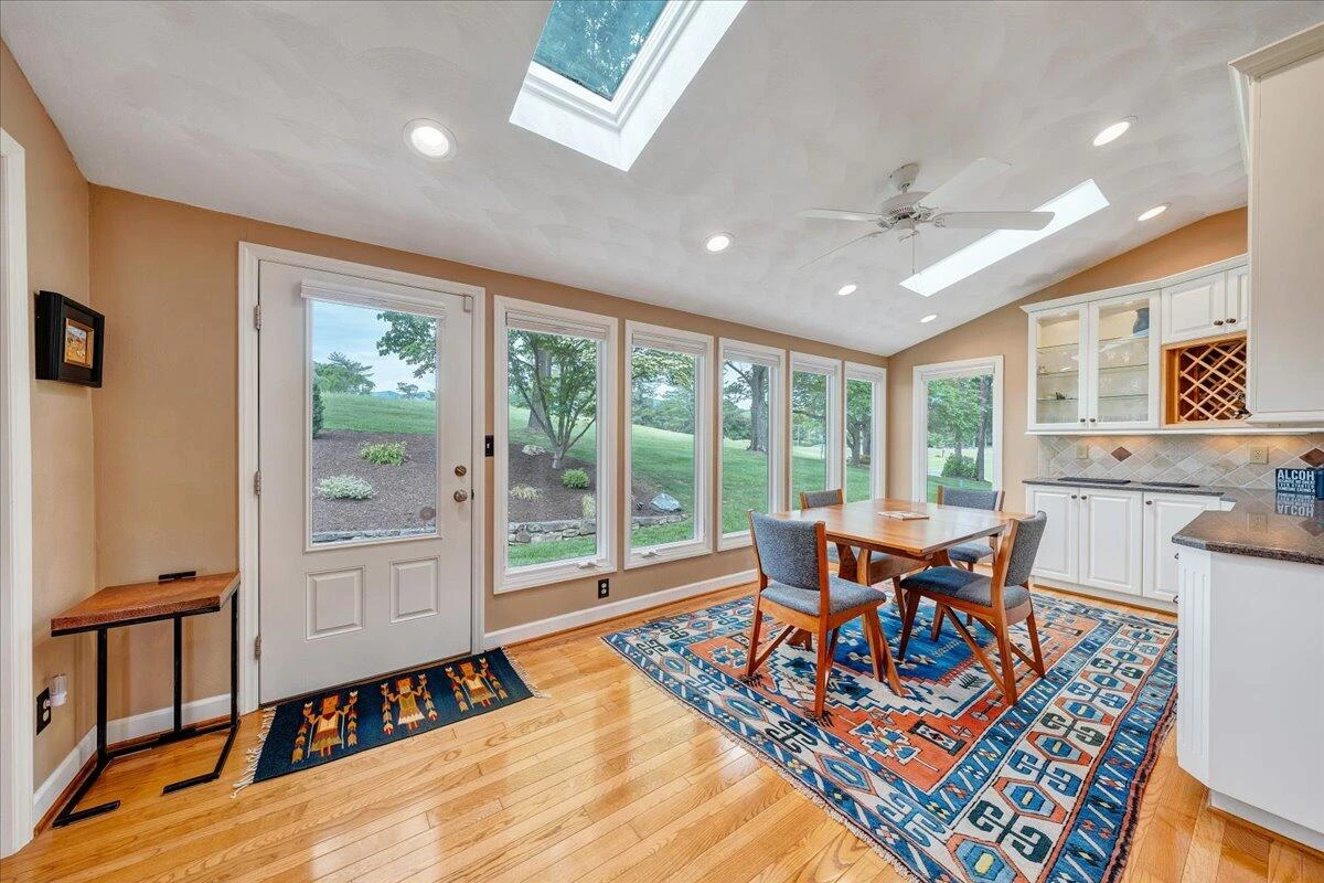 5319 McVitty RD - Photo 32