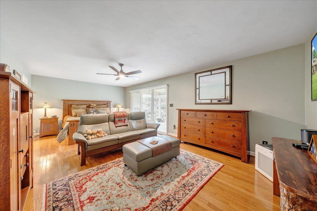 5319 McVitty RD - Photo 33