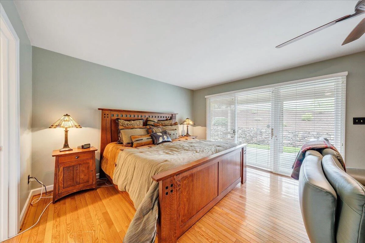 5319 McVitty RD - Photo 34