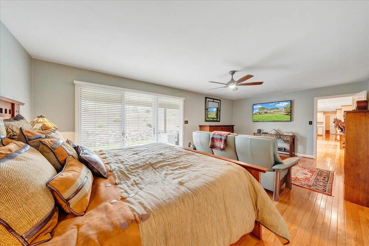 5319 McVitty RD - Photo 35
