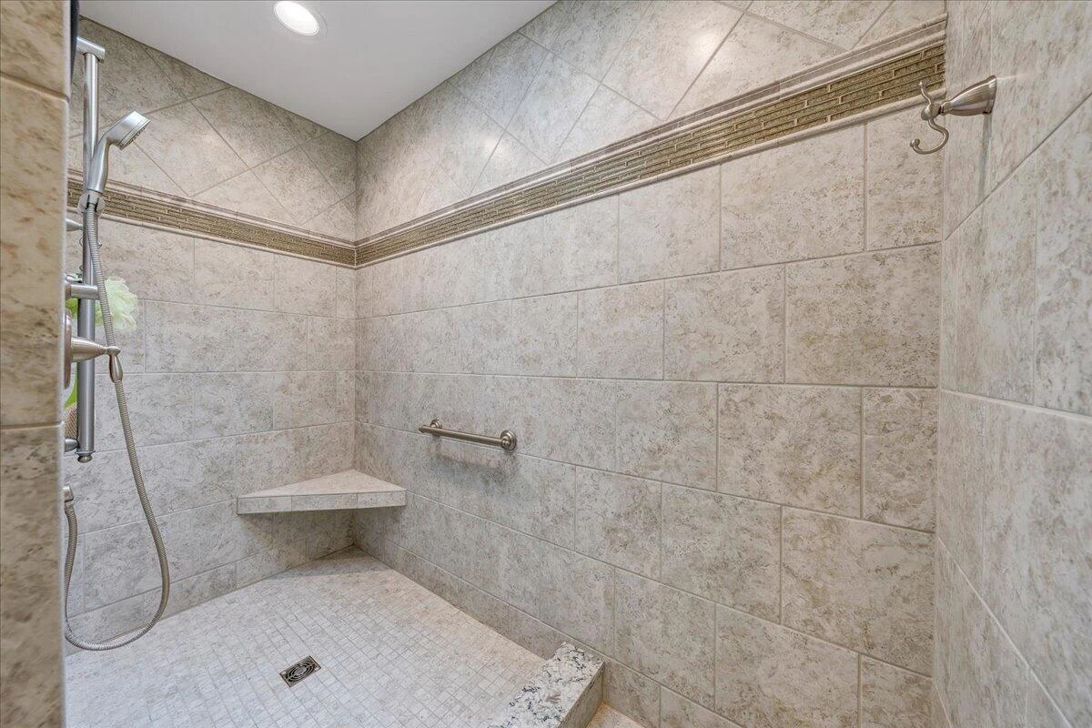 5319 McVitty RD - Photo 37