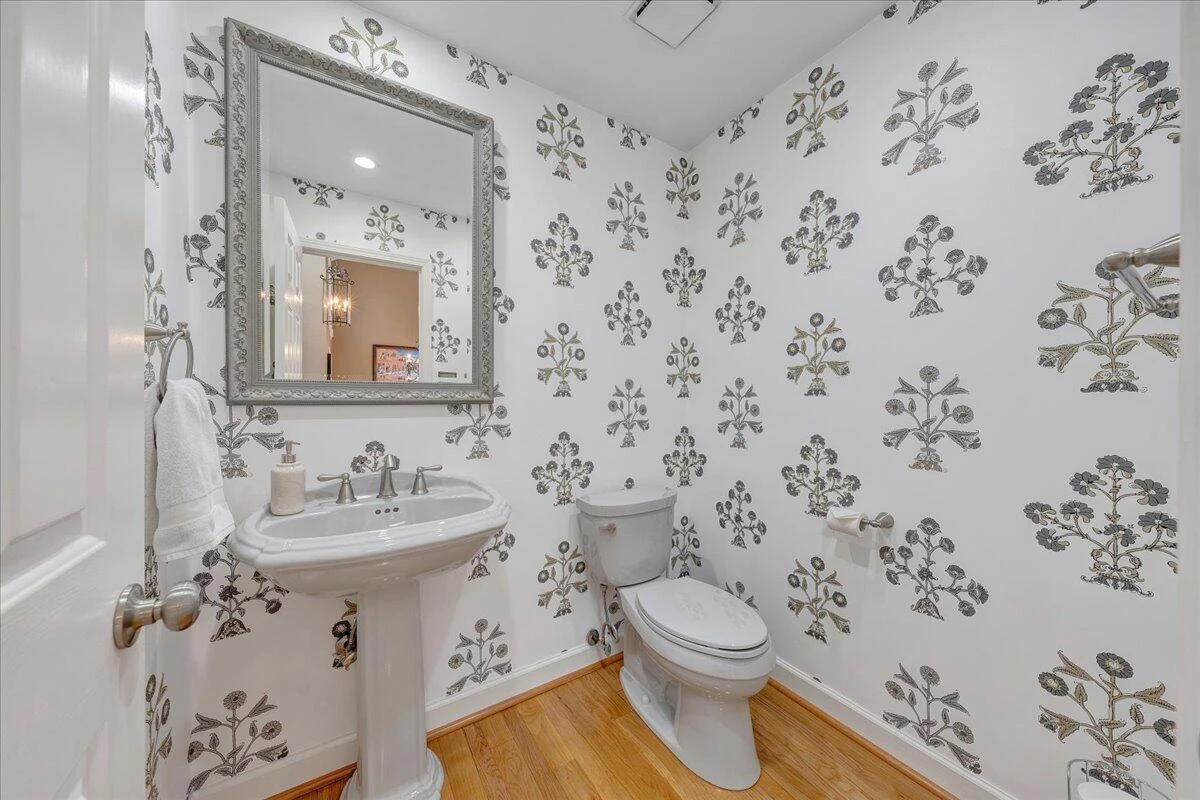 5319 McVitty RD - Photo 39