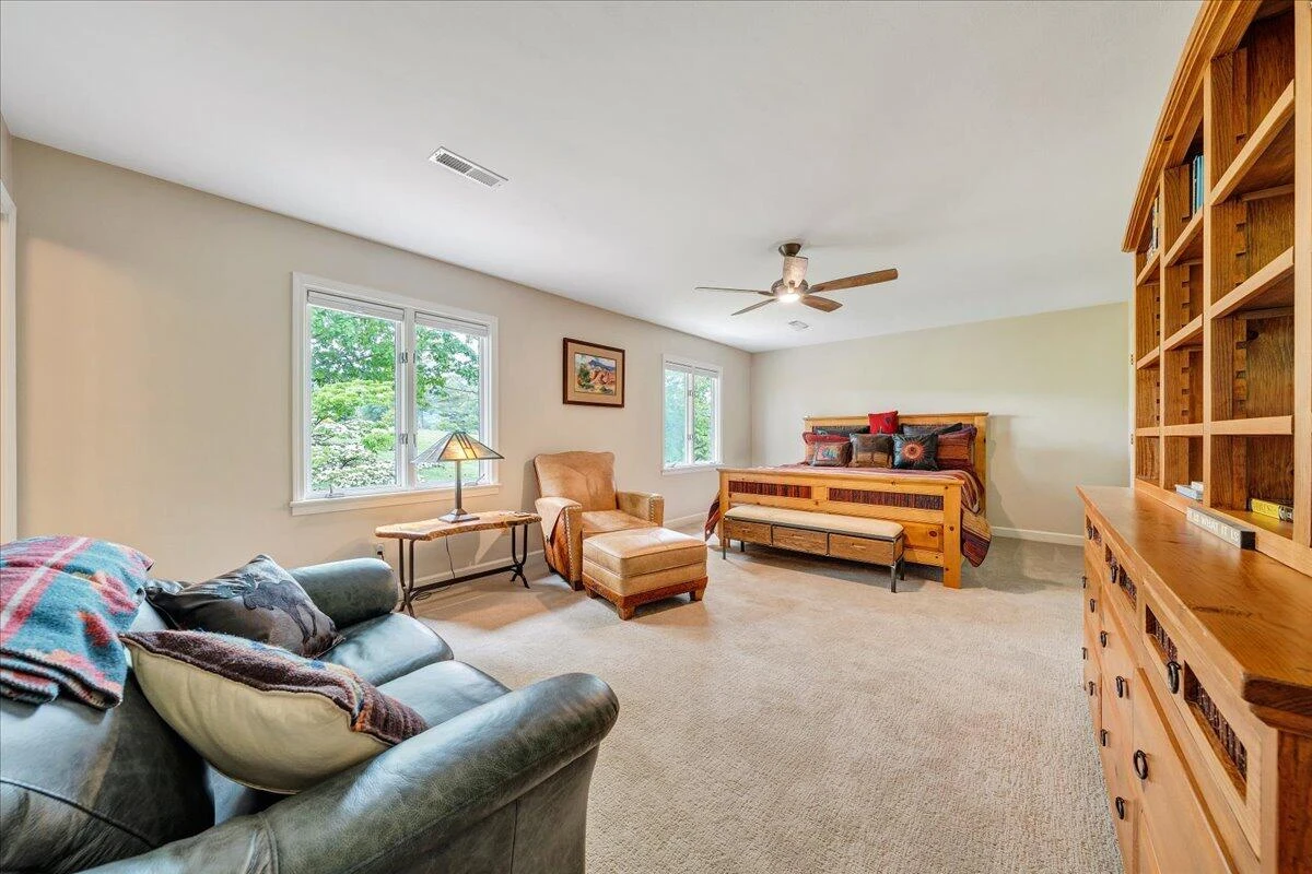 5319 McVitty RD - Photo 45