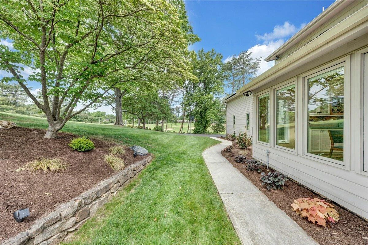 5319 McVitty RD - Photo 59