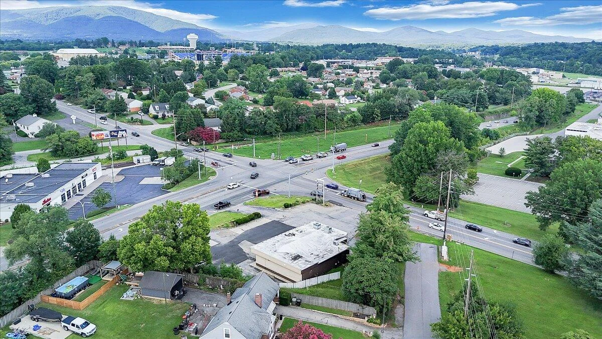 1000 Electric RD - Photo 39