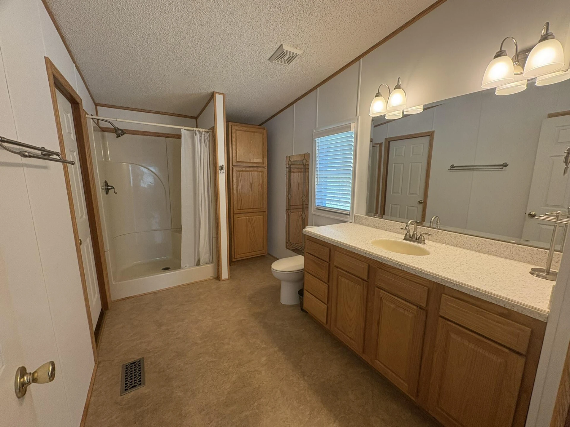 7526 Apple Grove LN SW - Photo 13