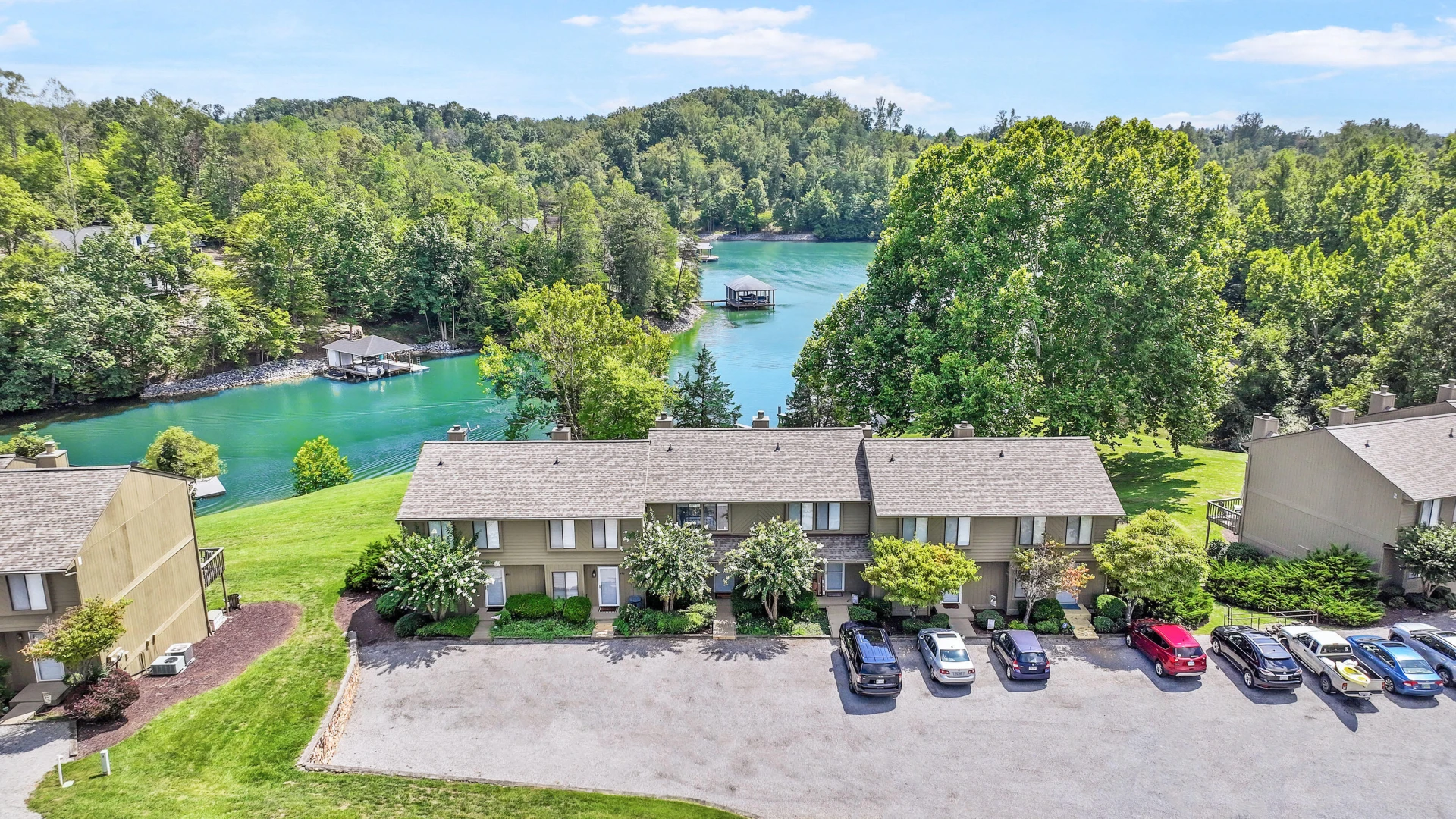 404 Harbor Ridge DR