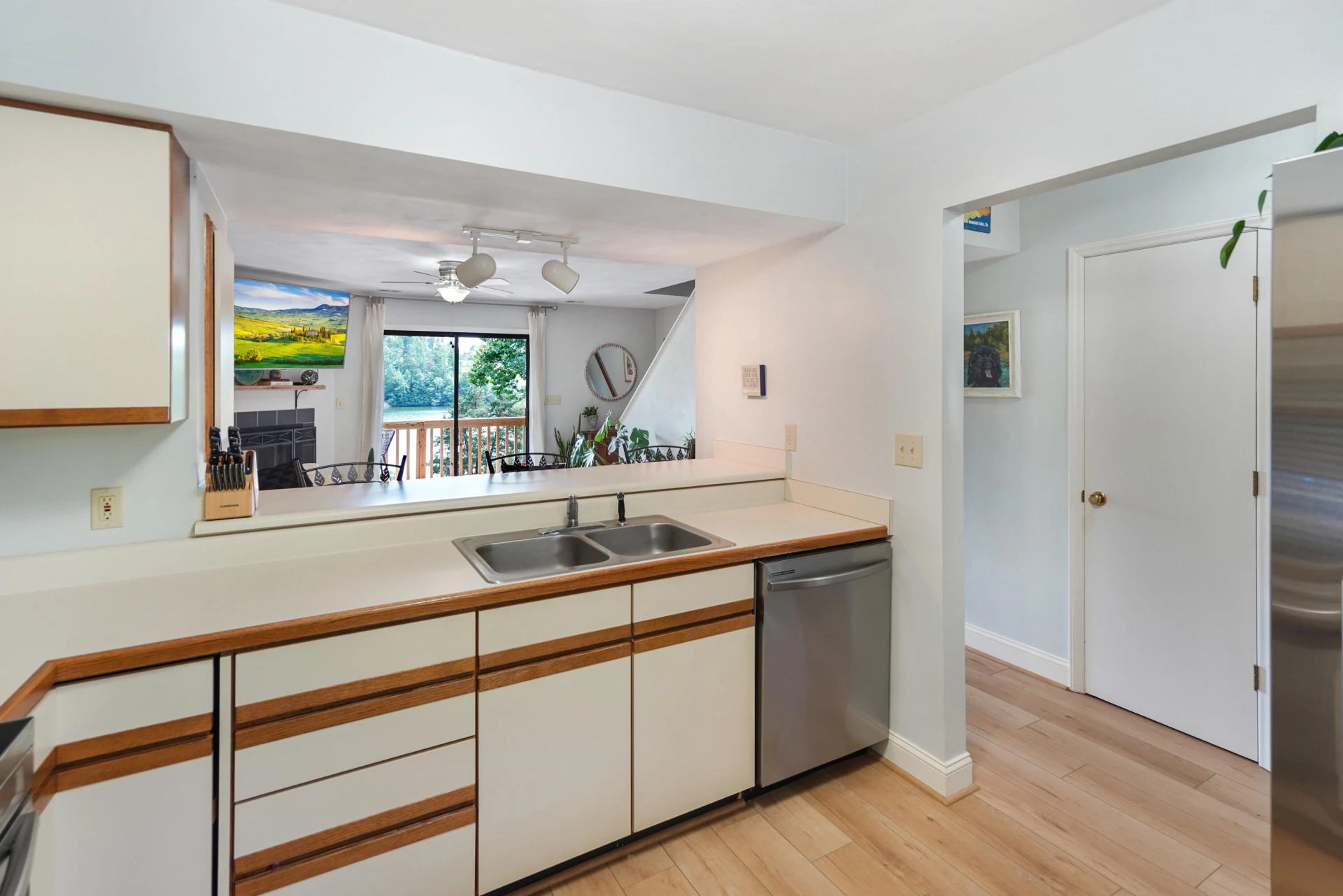 404 Harbor Ridge DR - Photo 11