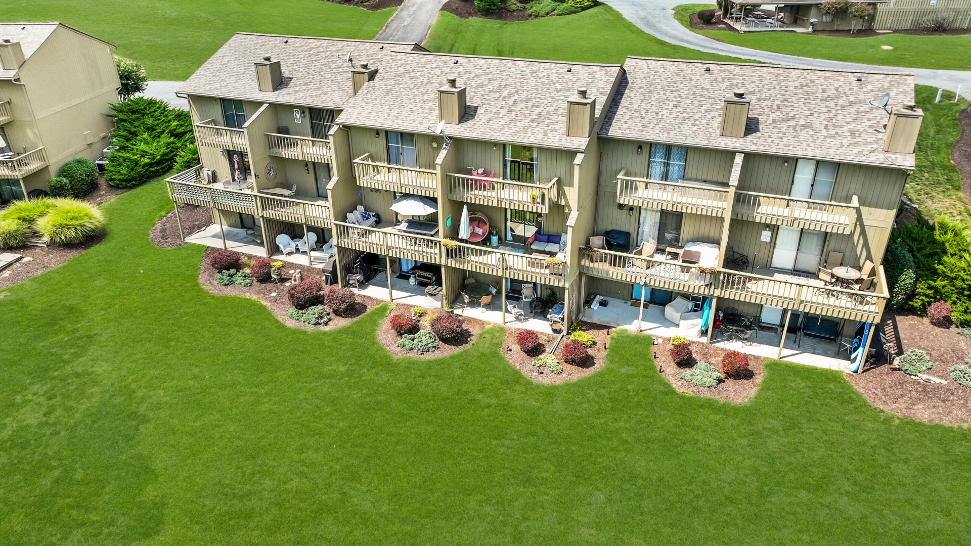 404 Harbor Ridge DR - Photo 3