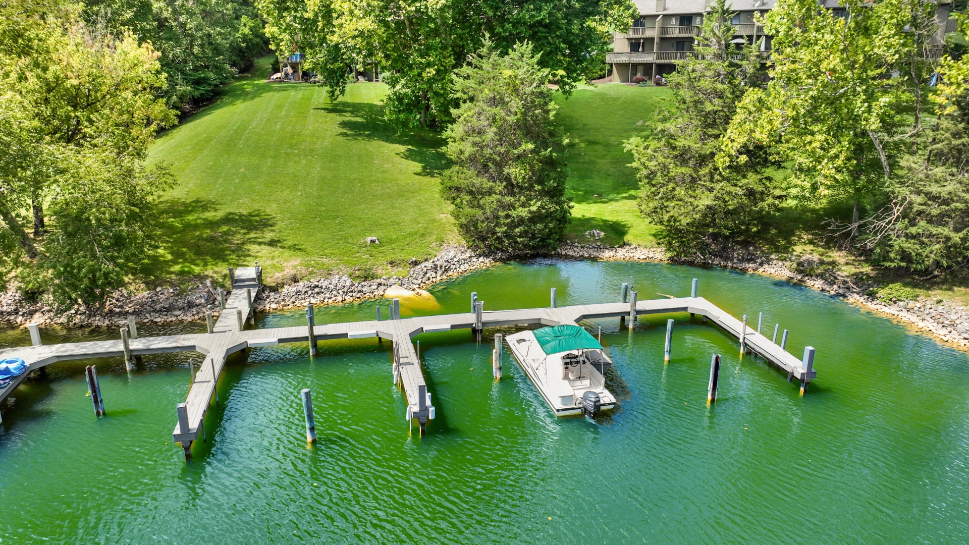 404 Harbor Ridge DR - Photo 4