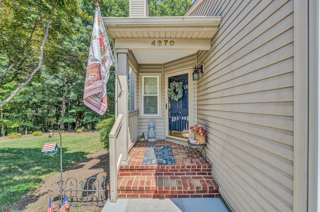 4670 Mill View CT - Photo 3