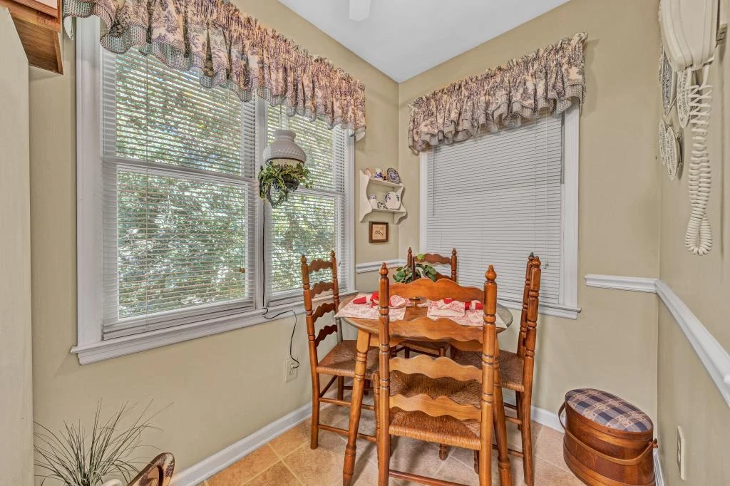 4670 Mill View CT - Photo 8