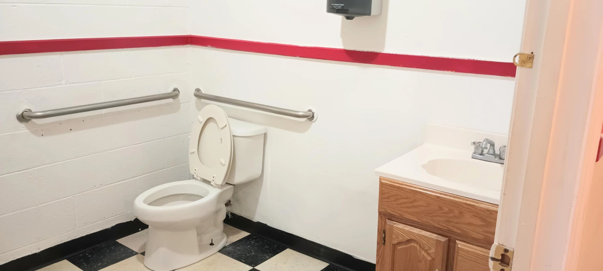 5105 Melrose AVE NW - Photo 9