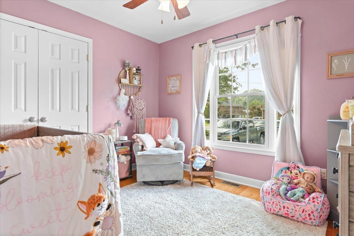 713 Hugh AVE - Photo 12