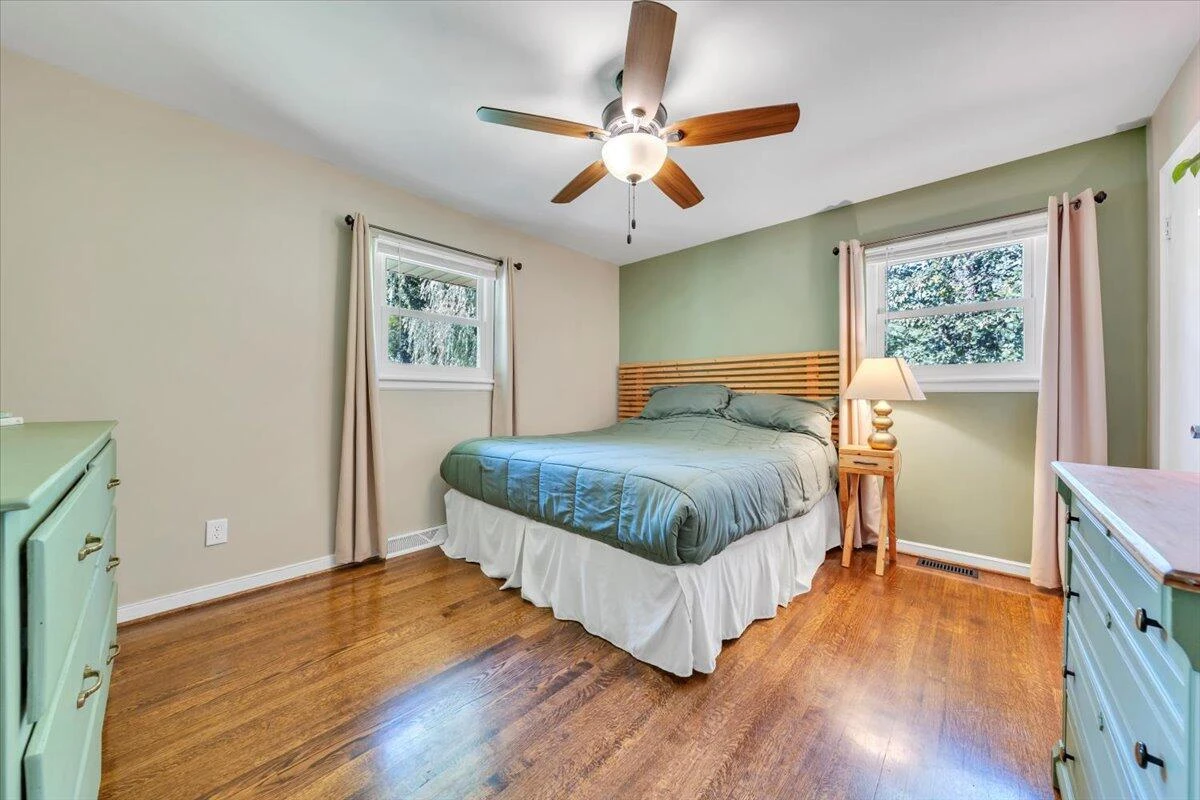2236 Mountain View TER SW - Photo 21