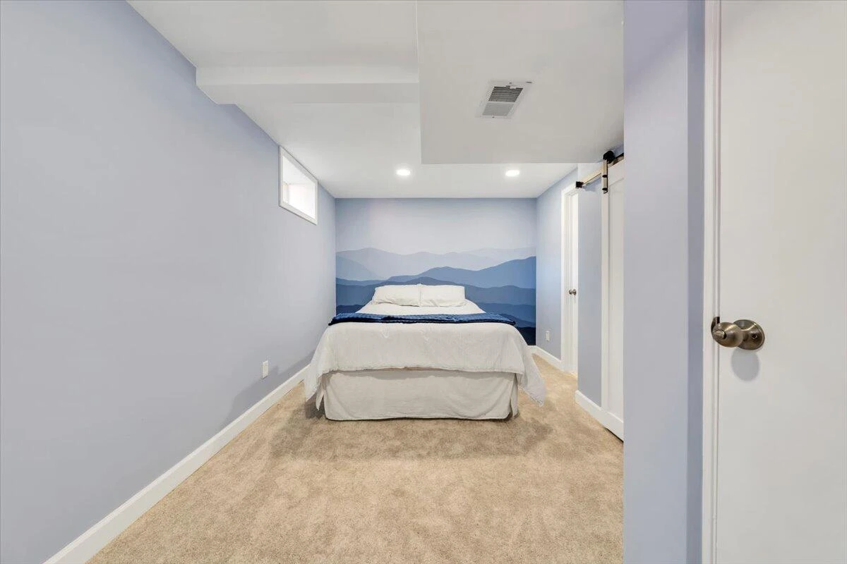 2236 Mountain View TER SW - Photo 31