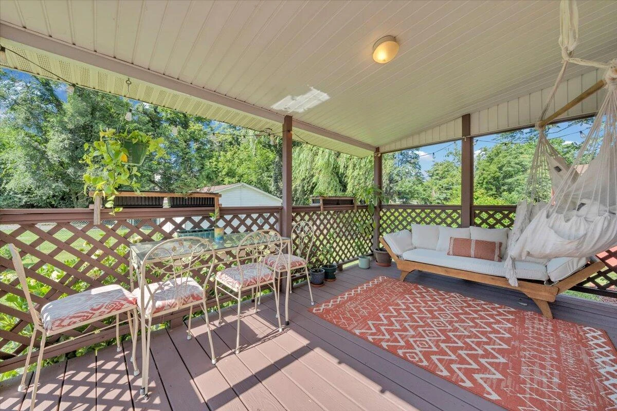 2236 Mountain View TER SW - Photo 36