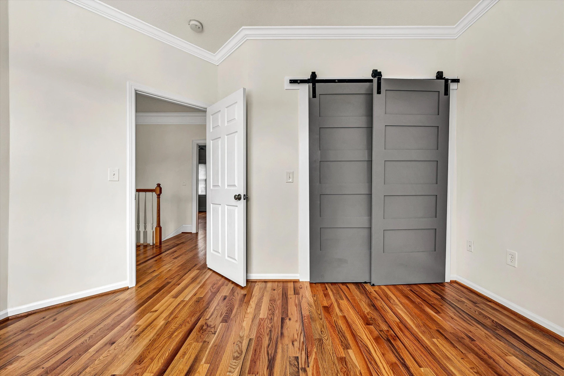 3823 Greenway DR SW - Photo 24