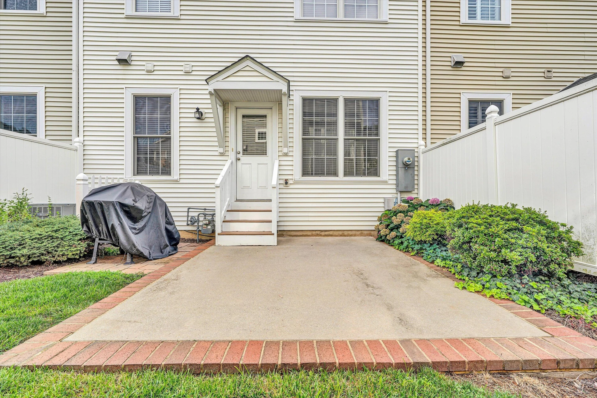 3823 Greenway DR SW - Photo 34