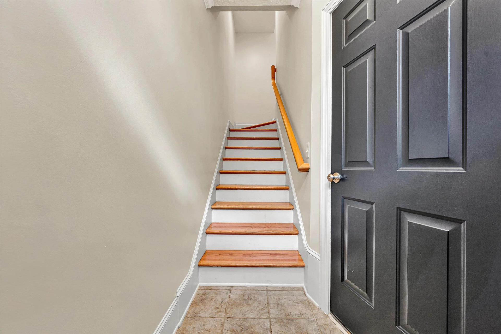 3823 Greenway DR SW - Photo 5