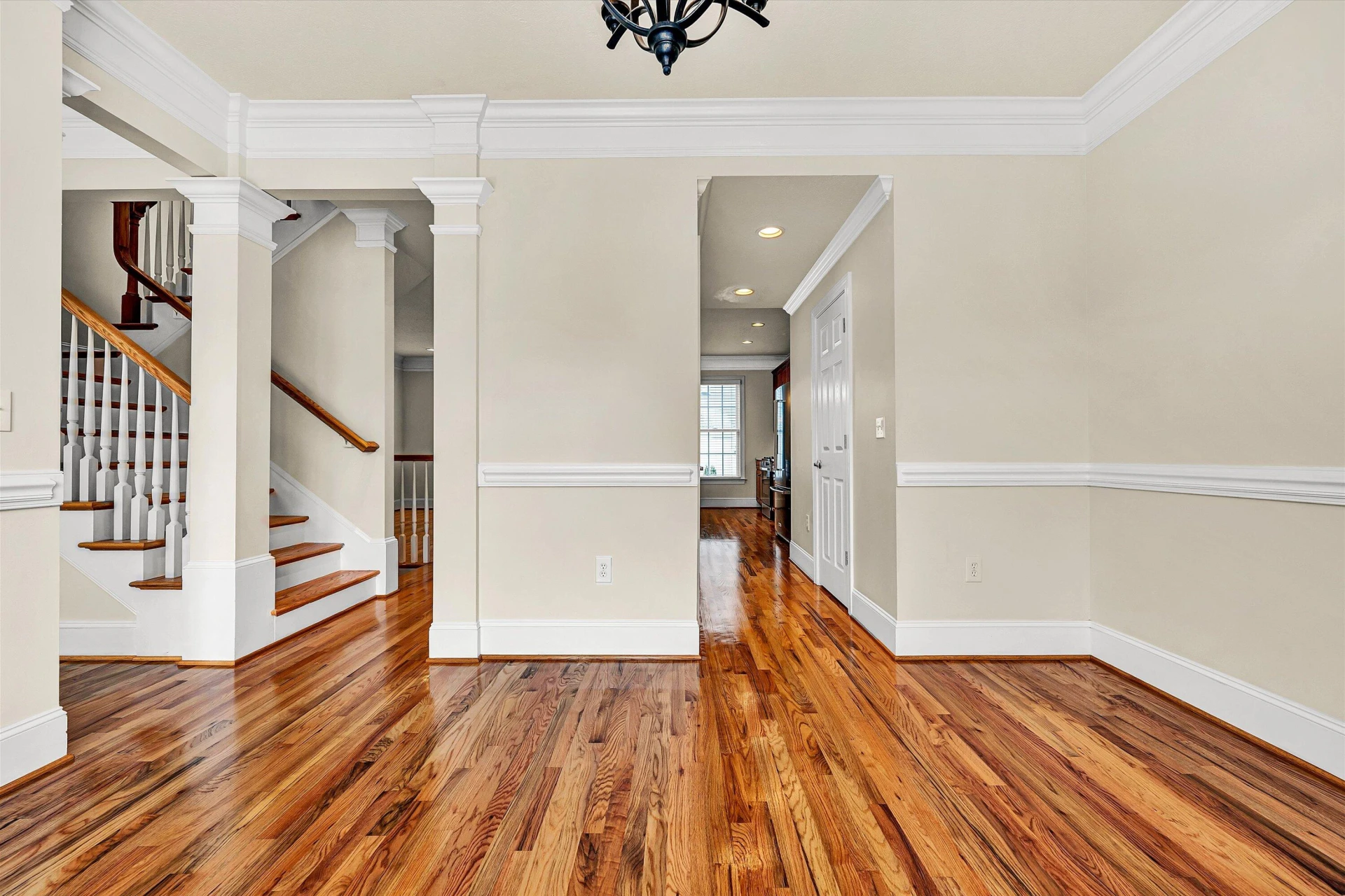 3823 Greenway DR SW - Photo 9