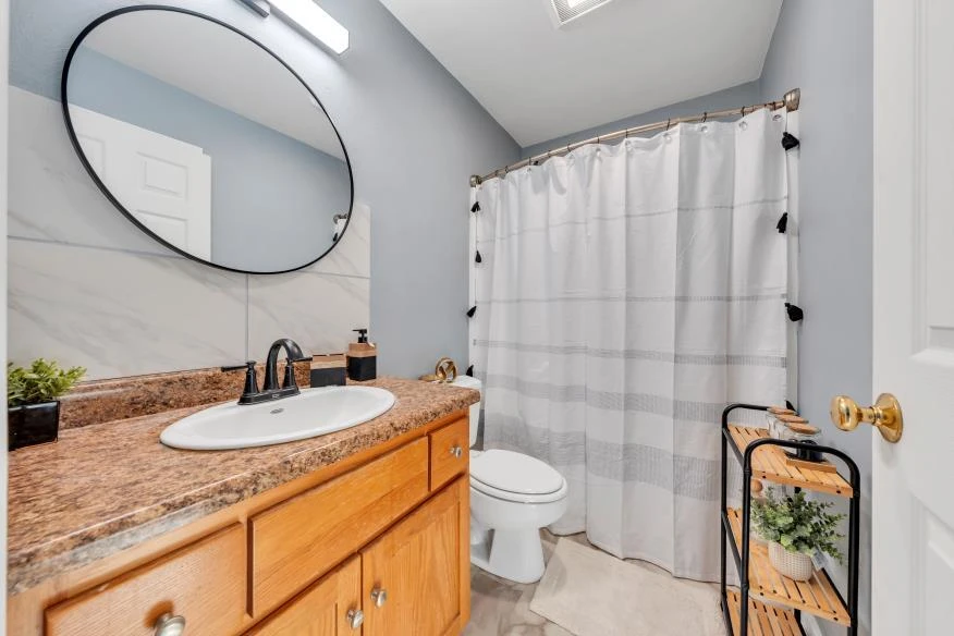 1349 Archbold AVE NE - Photo 15