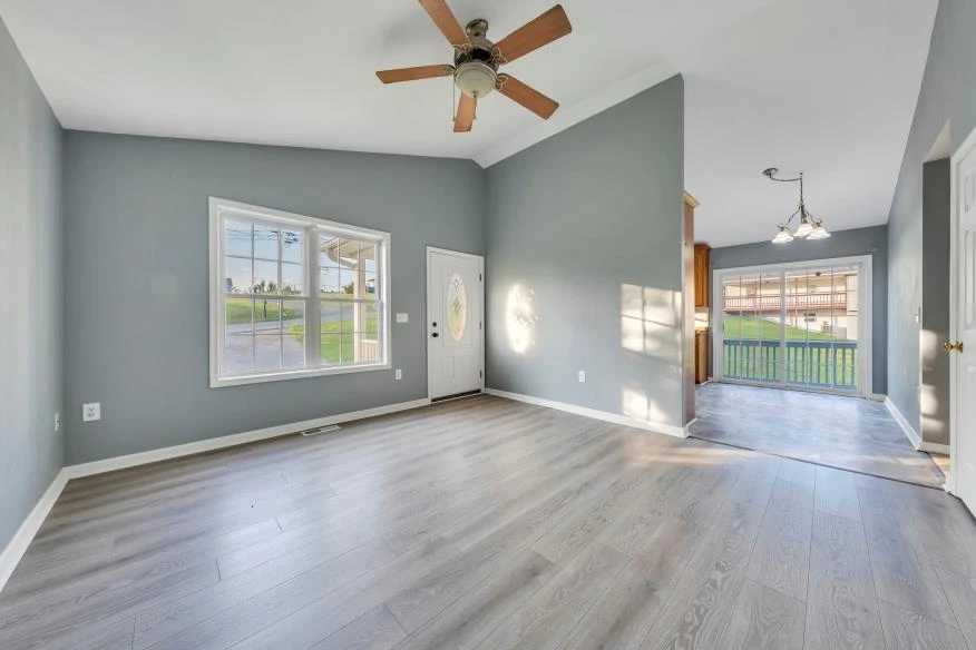 1349 Archbold AVE NE - Photo 7