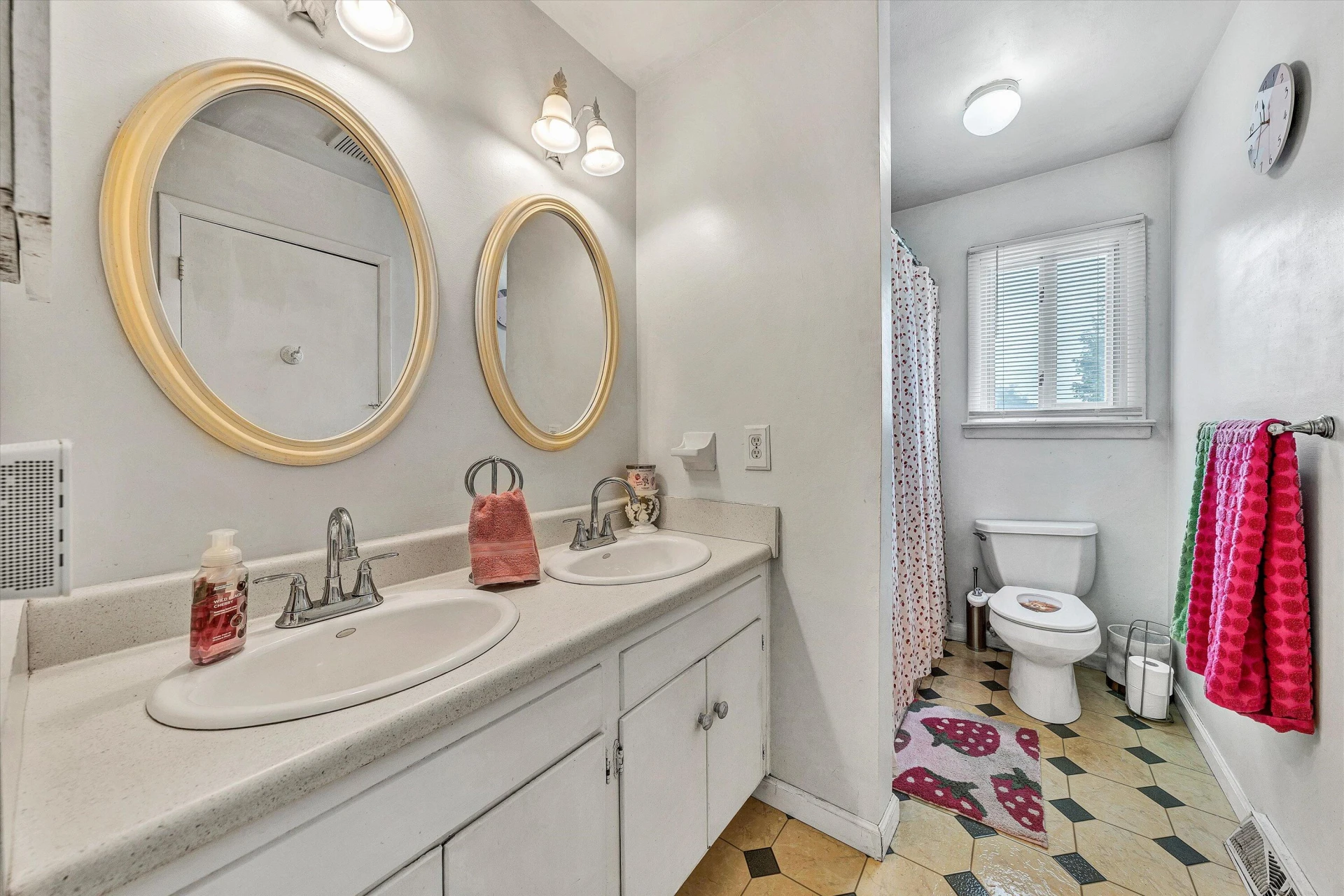 3920 Kentland DR - Photo 11