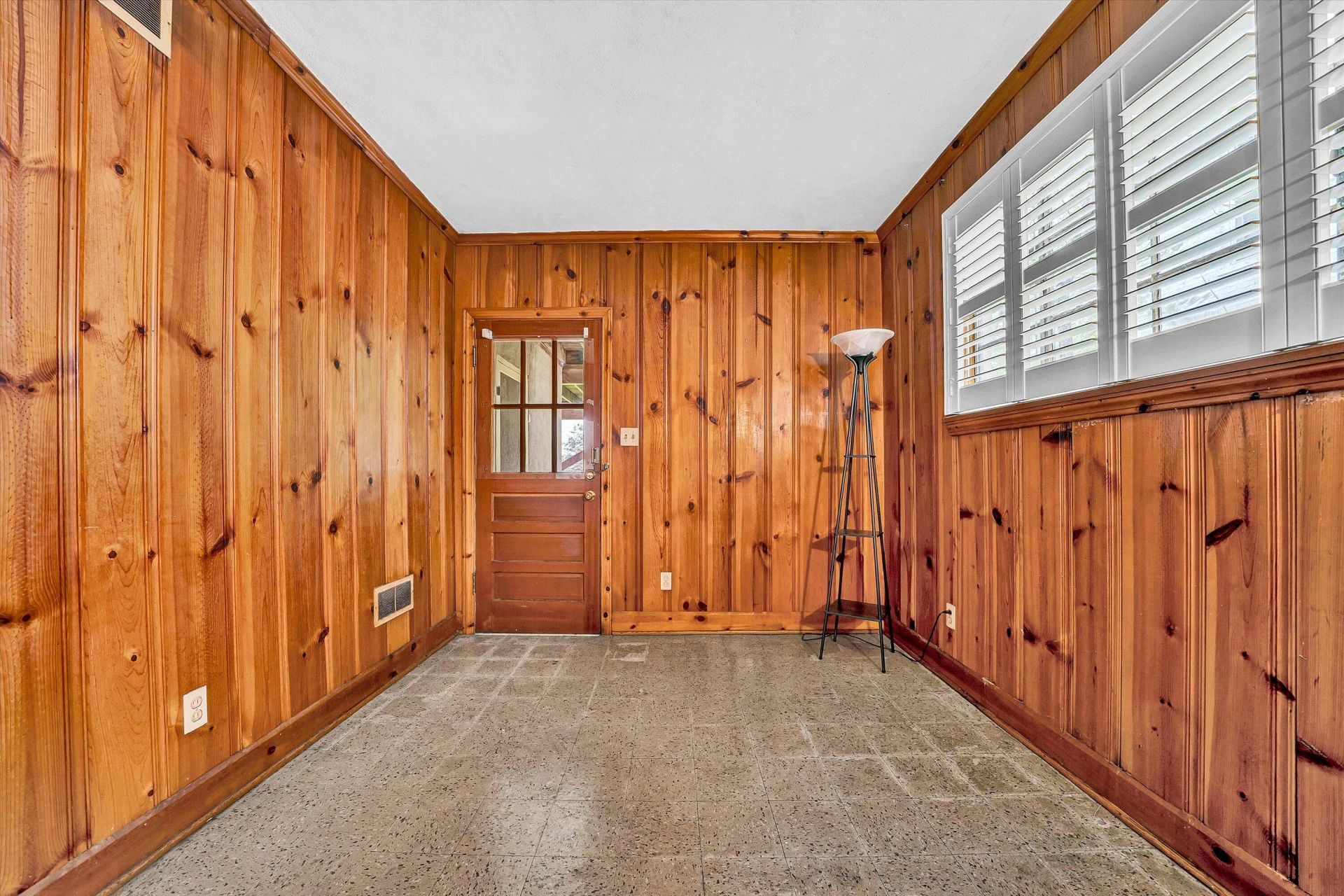 2622 Wycliffe AVE SW - Photo 23