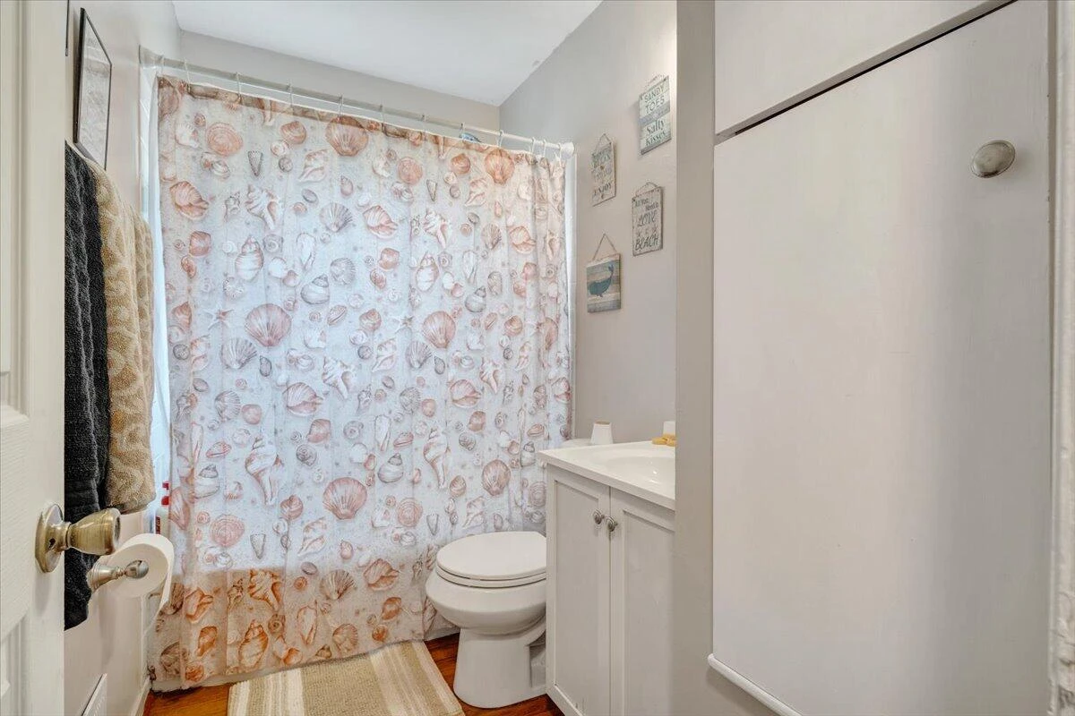 3926 Maine AVE NW - Photo 11