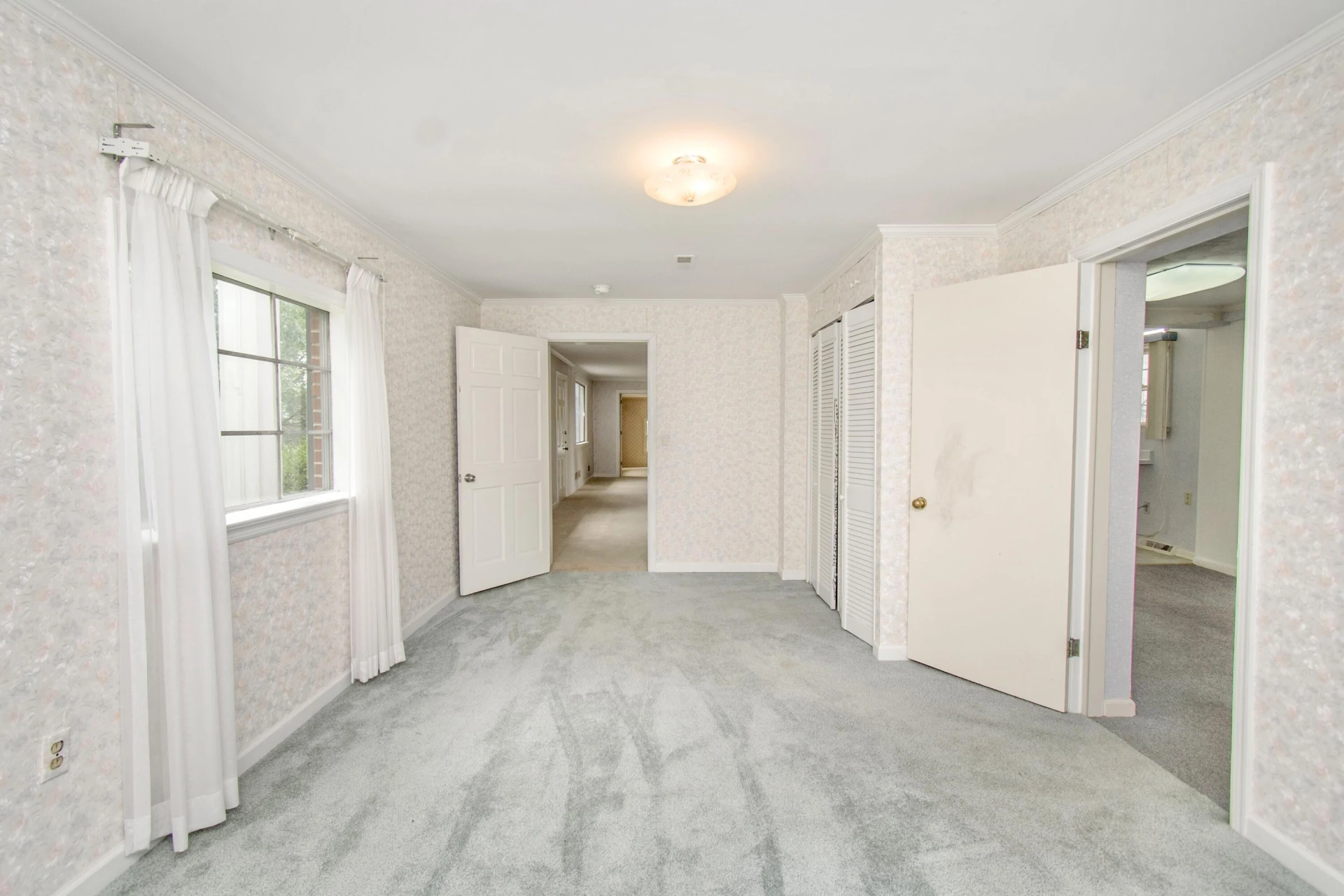 8212 Loman DR - Photo 10