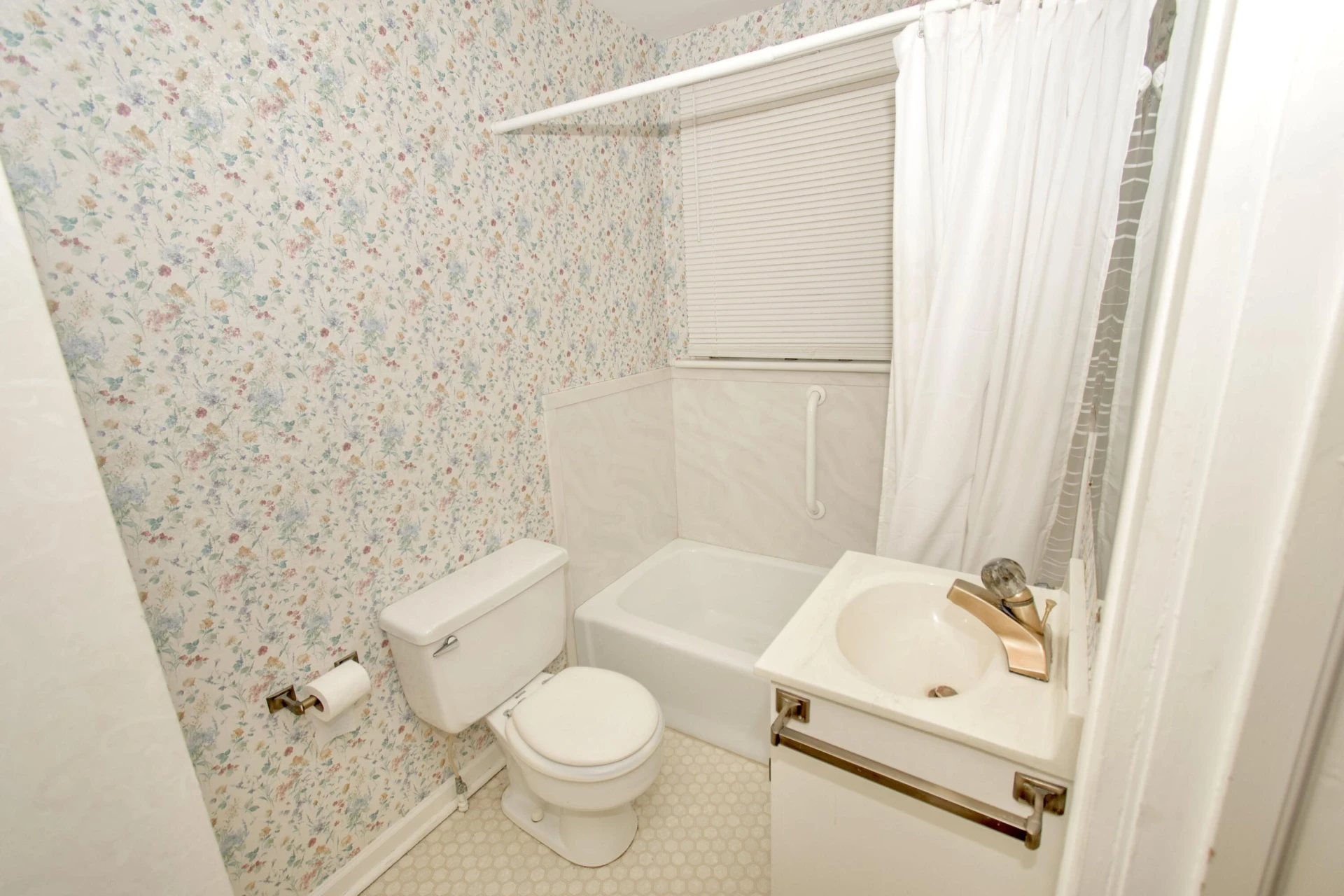 8212 Loman DR - Photo 21